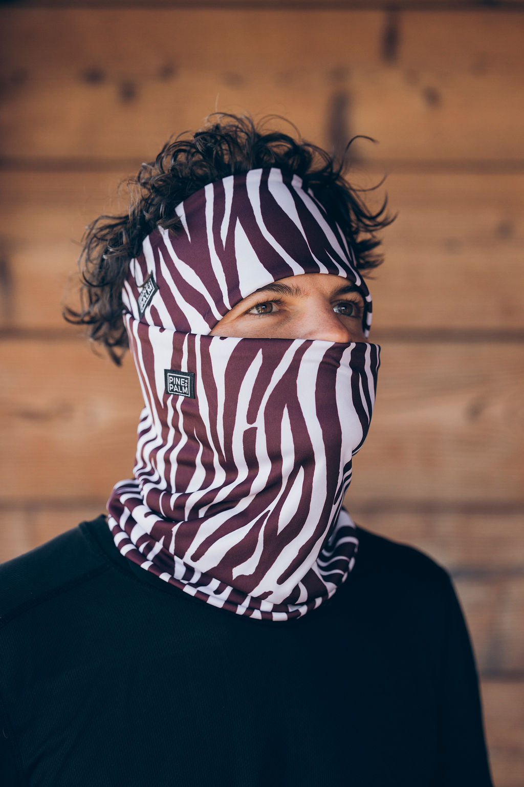 BANDEAU TECHNIQUE ZEBRA BORDEAUX – Porté / ambiance (JPG)